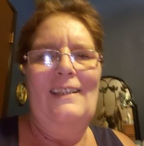 Meet your Posher, Sandy